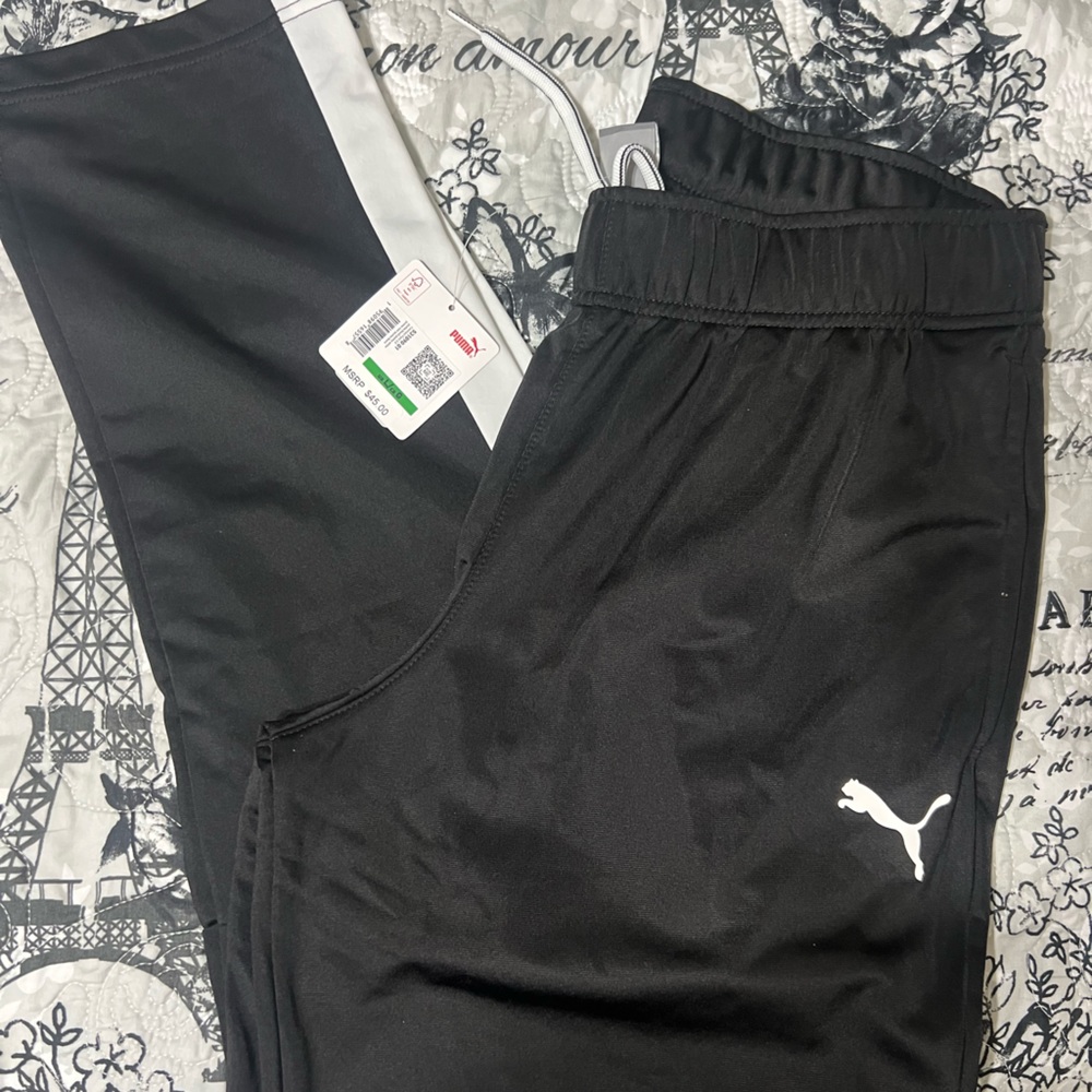 NWT MENS PUMA
